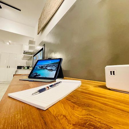 Studio 213 - Ebene Square กาตร์บอร์นส์ ภายนอก รูปภาพ
