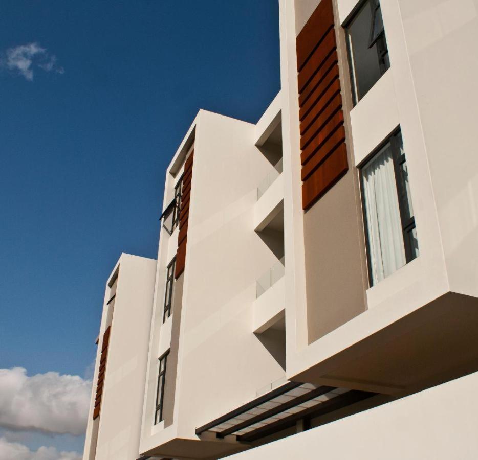 Studio 213 - Ebene Square กาตร์บอร์นส์ ภายนอก รูปภาพ